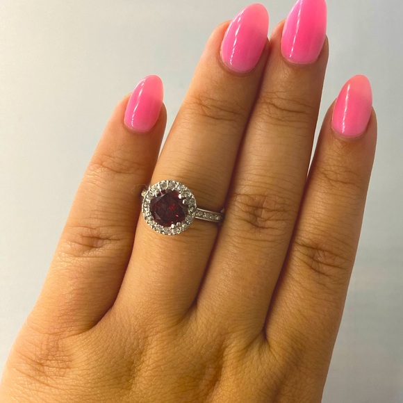 Cute Red lab-made ruby Silver ring- Super Cute for going out or for date night - Picture 2 of 3